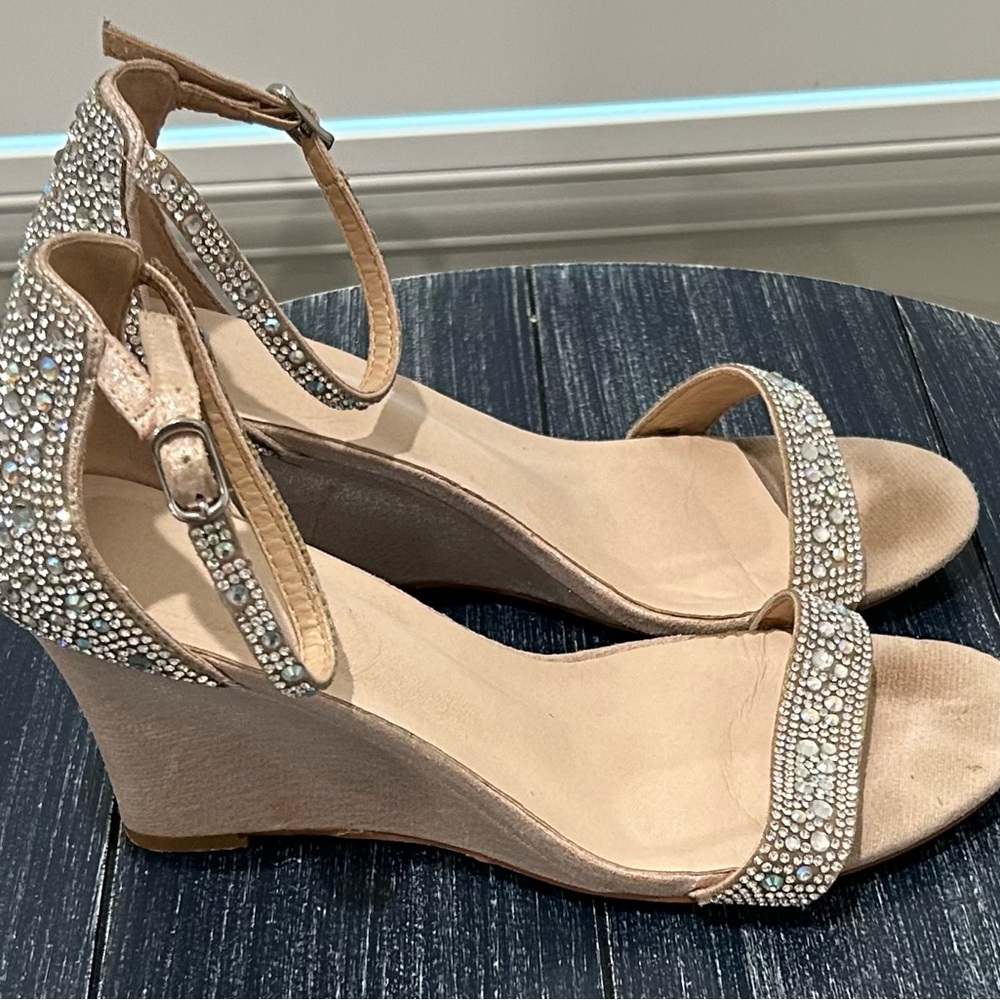 David’s Bridal Raquel Embellished Wedges - Picture 7 of 8